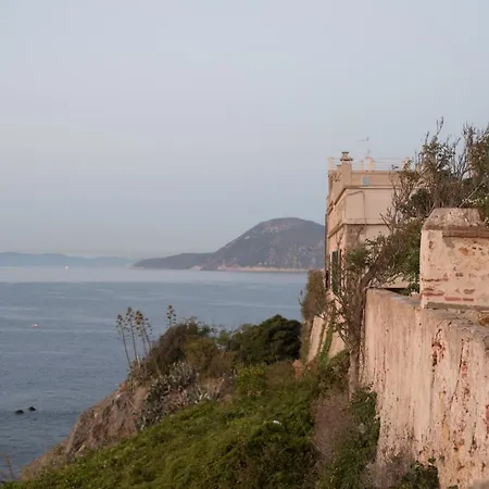 Nel Centro Storico Di 펜션